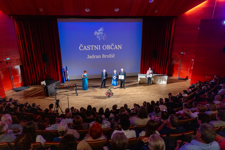 PRIREDITEV OB OBČINSKEM PRAZNIKU OBČINE PIVKA 8.5.2026 - Valter Leban-6025